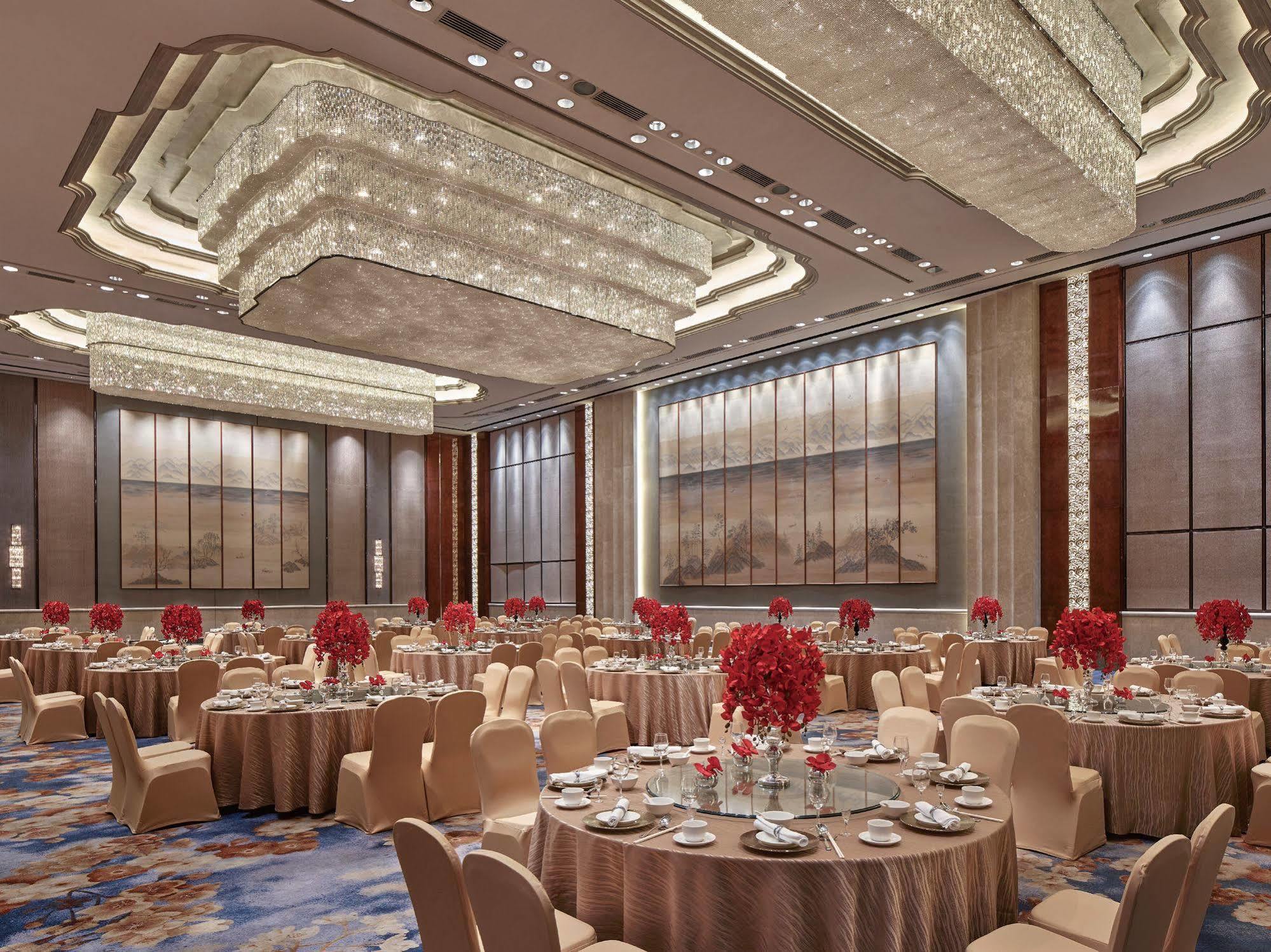 Shangri-La Tianjin Exterior photo